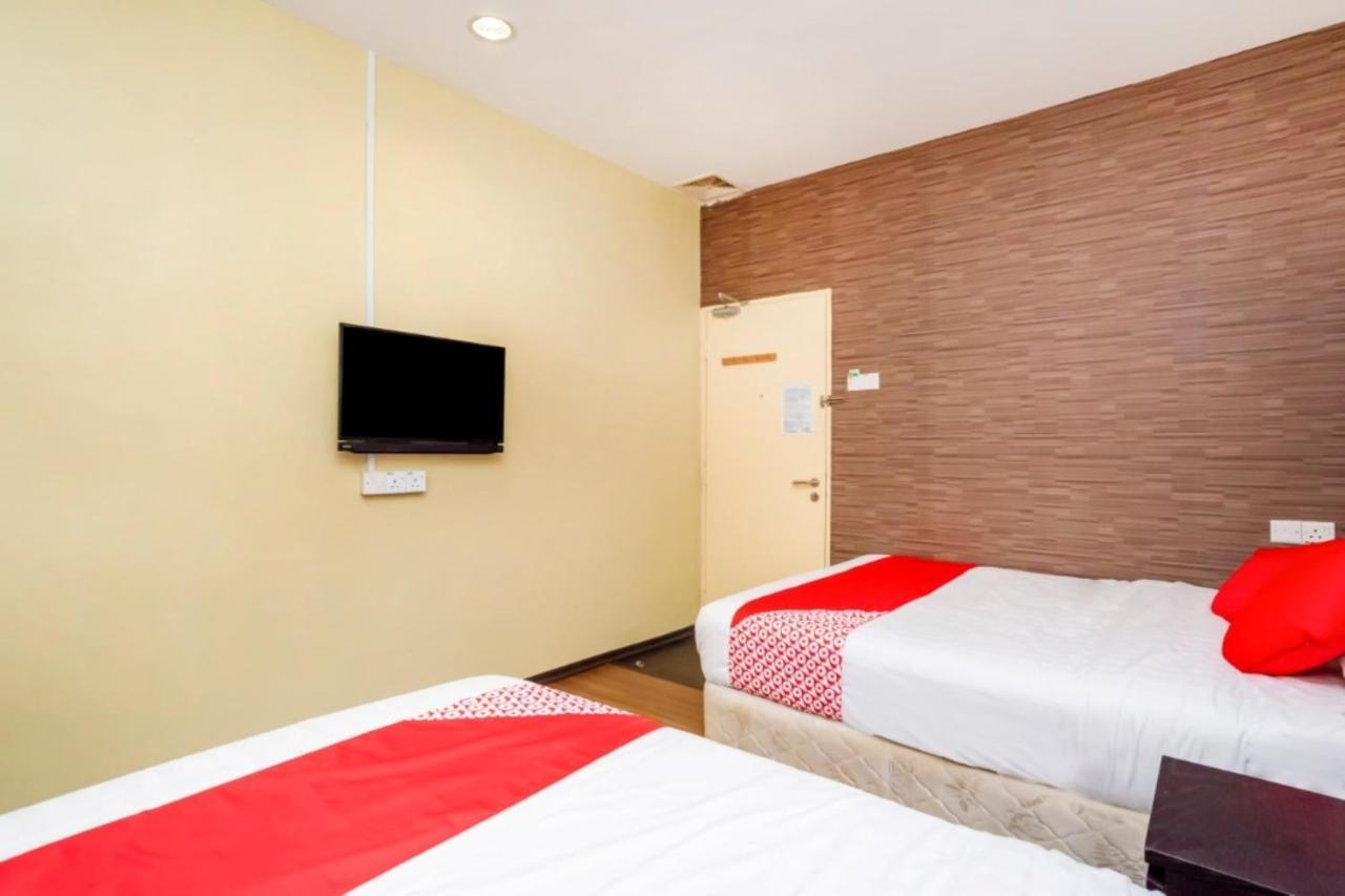 D'Pinetrees Hotel Johor Bahru Extérieur photo