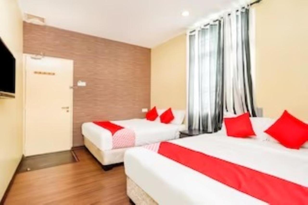 D'Pinetrees Hotel Johor Bahru Extérieur photo