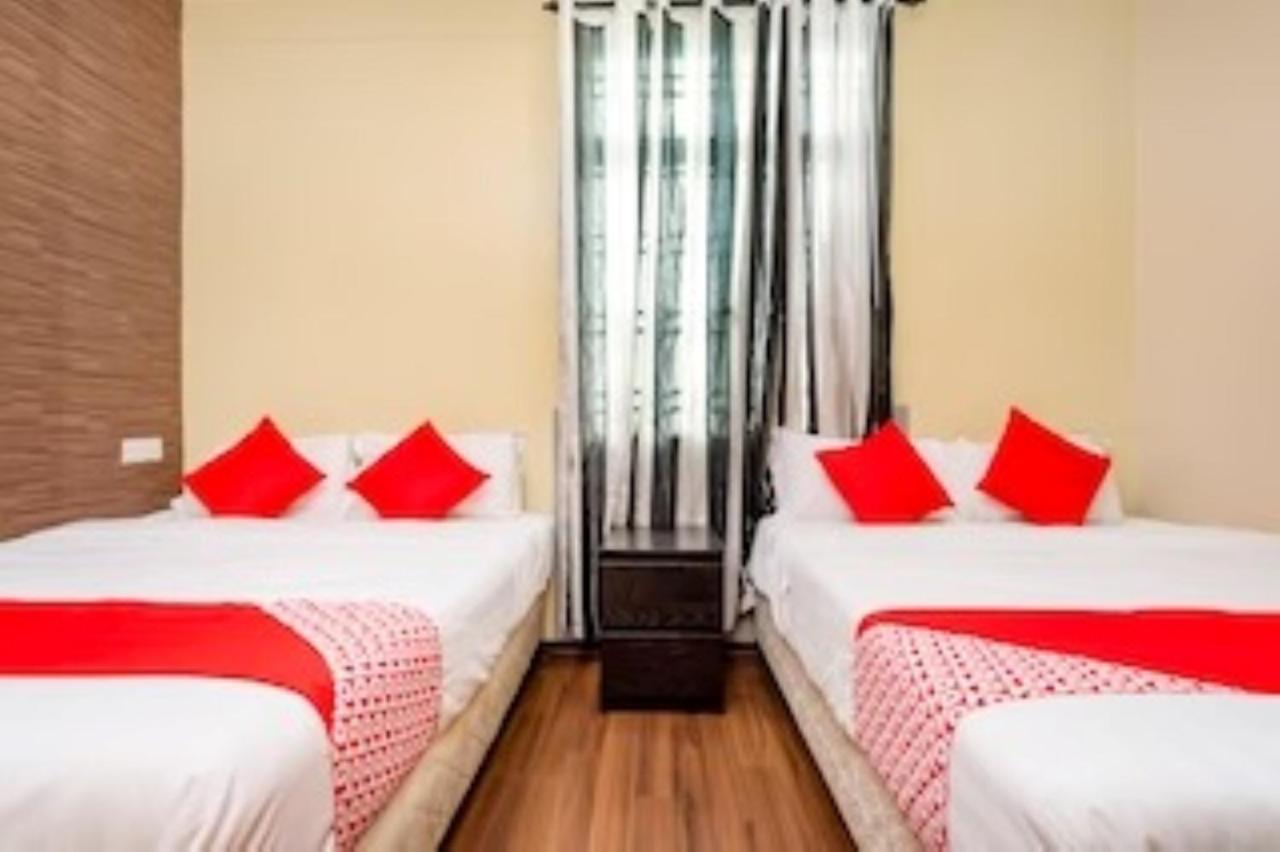 D'Pinetrees Hotel Johor Bahru Extérieur photo