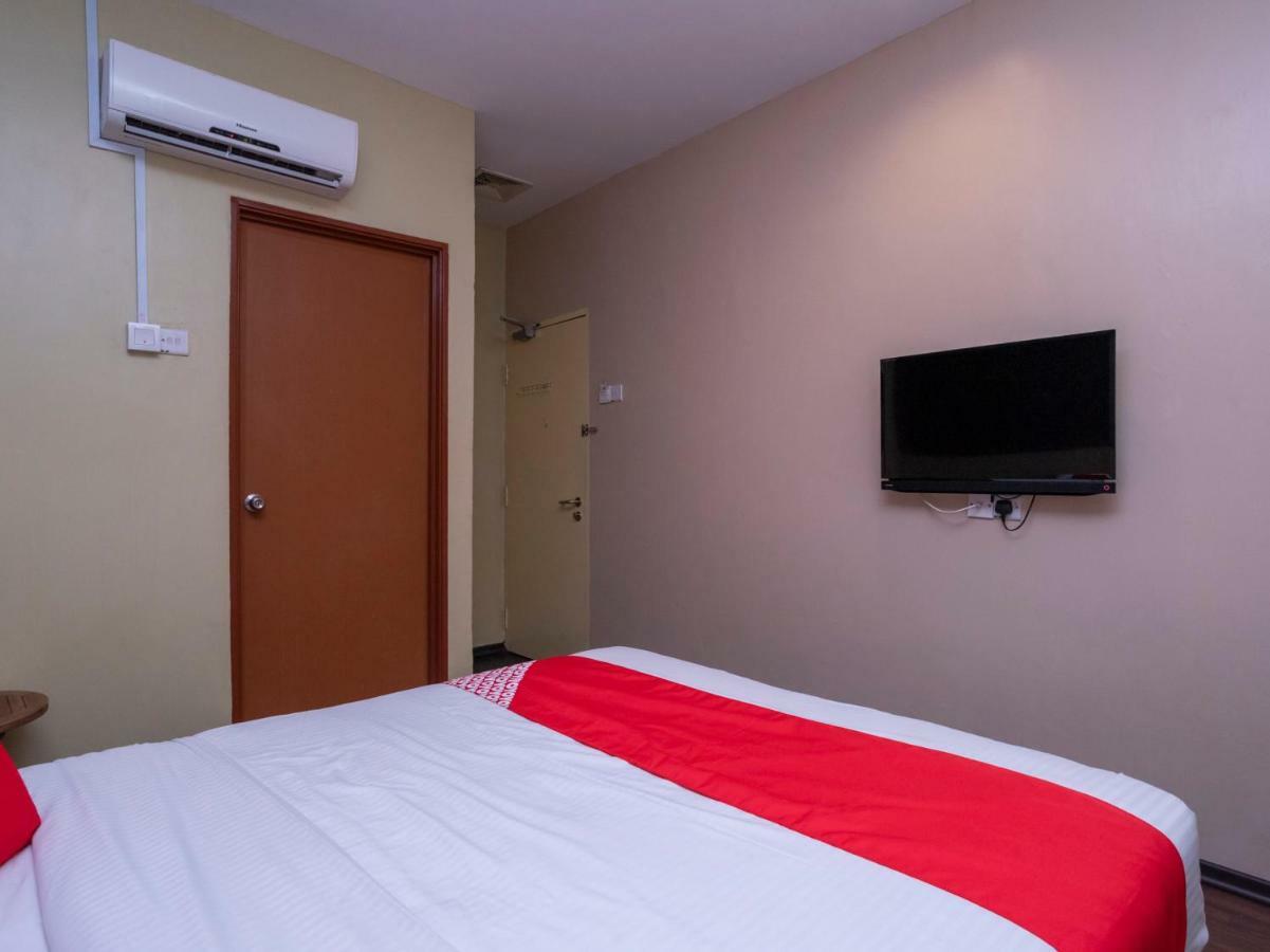 D'Pinetrees Hotel Johor Bahru Extérieur photo